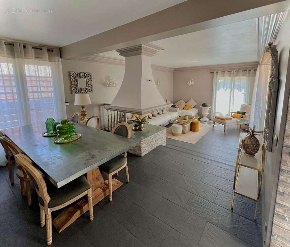 Maison à FONTENAY-EN-PARISIS