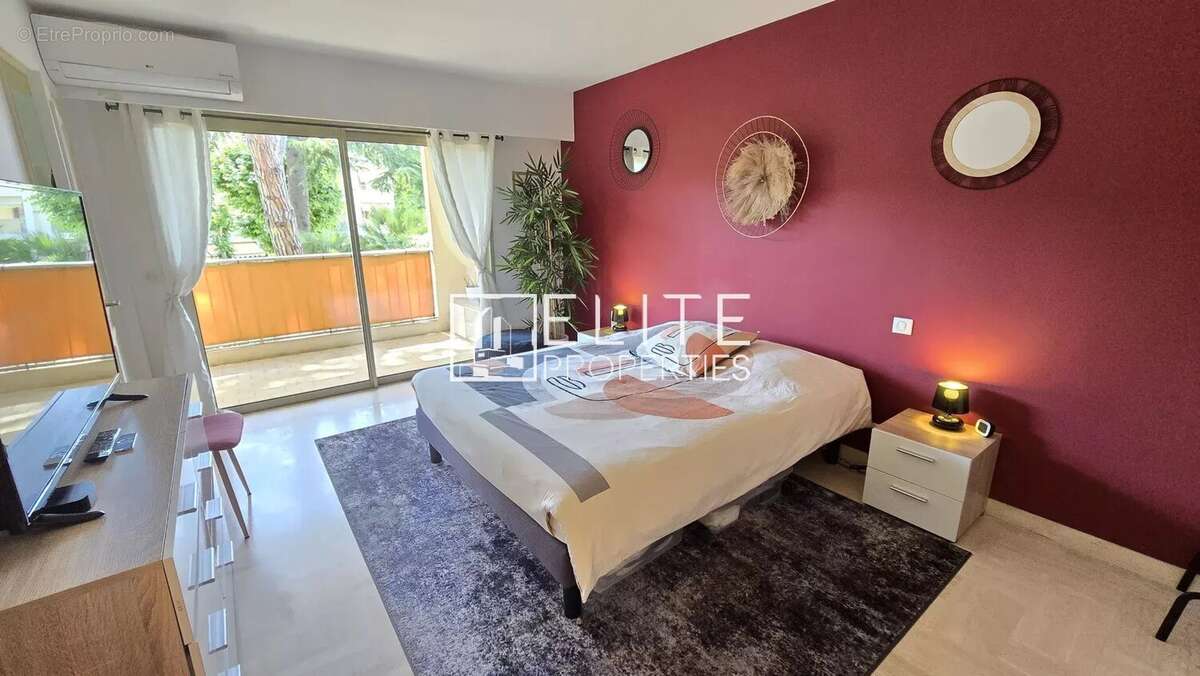Appartement à LE CANNET