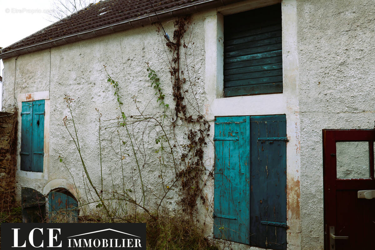 Maison à SAINTRY-SUR-SEINE