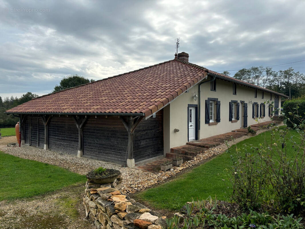 Photo 1 - Maison à POLLIAT
