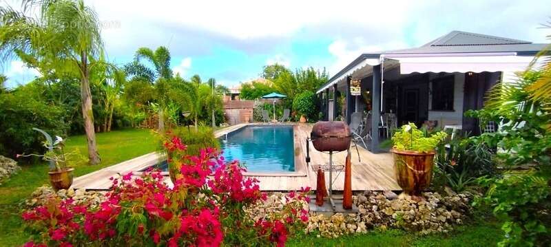 Maison à SAINT-FRANCOIS