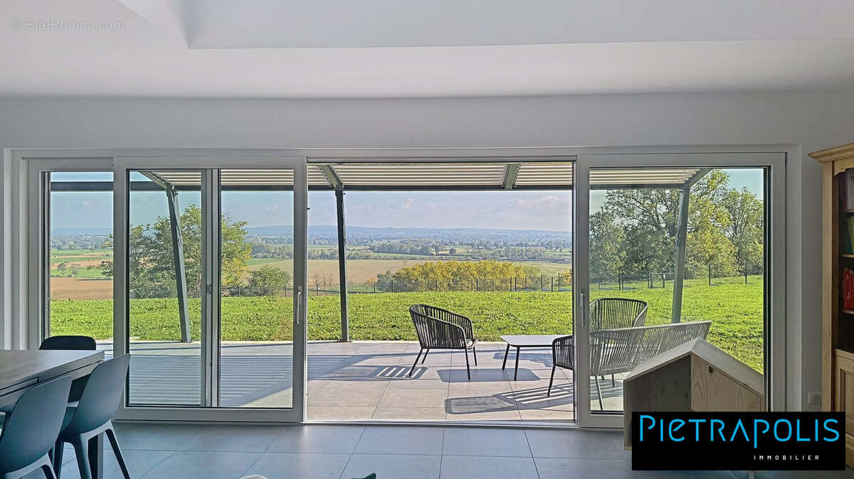 Maison 150 m² à Paray-Le-Monial  - photo 4
