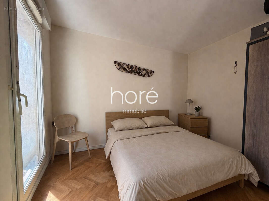 Appartement à PARIS-20E