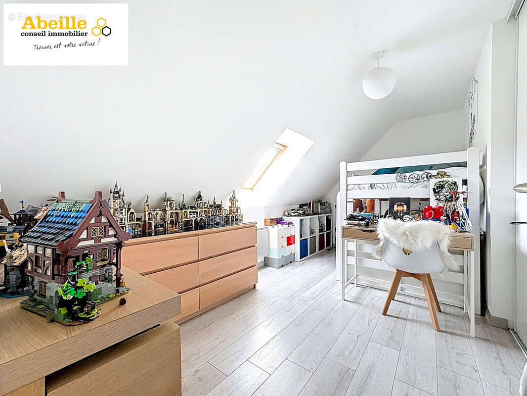 Maison à SOUZY-LA-BRICHE