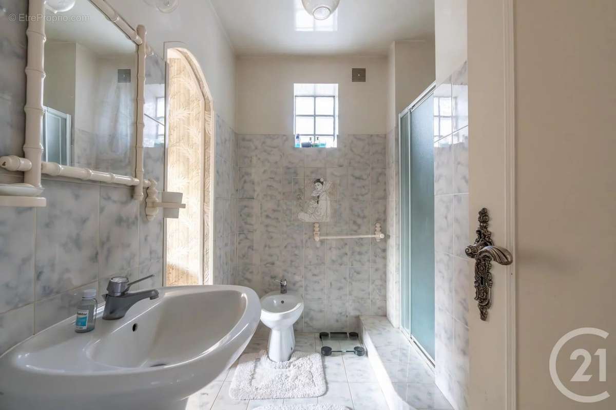 Maison à VILLIERS-SUR-MARNE