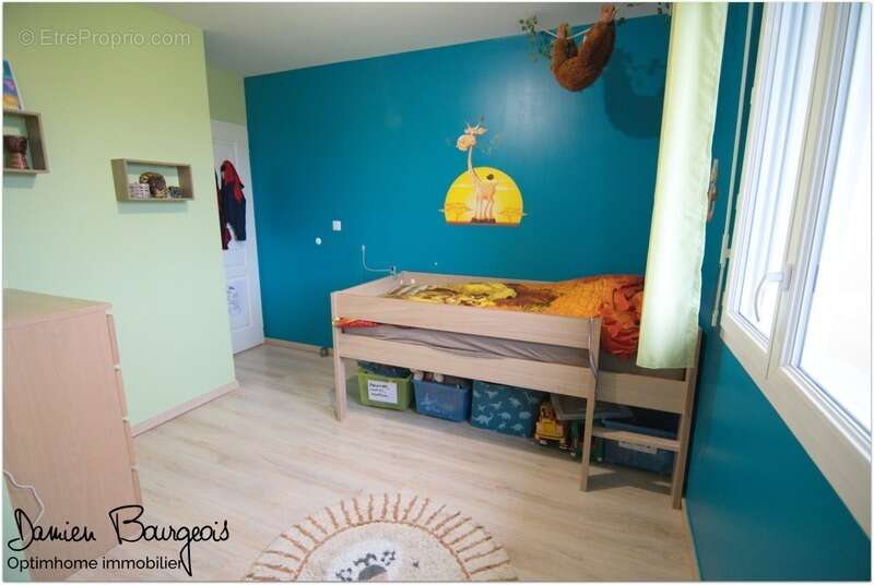 Maison à SAINT-GENIS-POUILLY