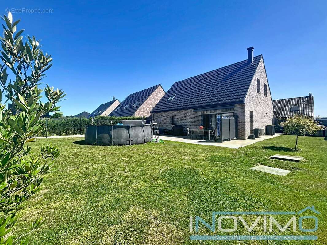 Maison 117 m² à Rexpoede  - photo 2