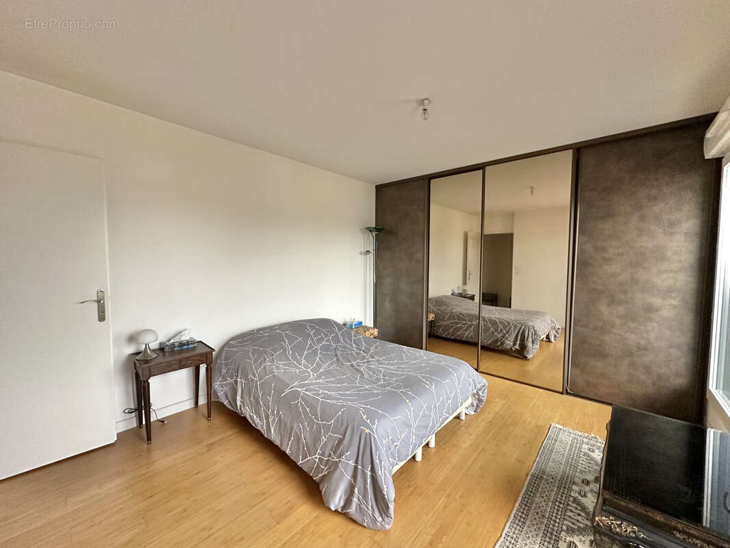 Appartement à CHAMPS-SUR-MARNE