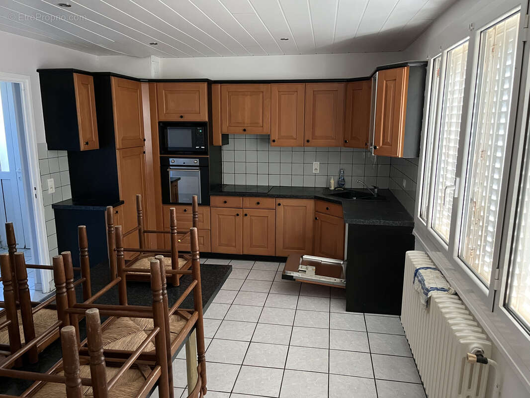 Maison à ANGLARDS-DE-SALERS