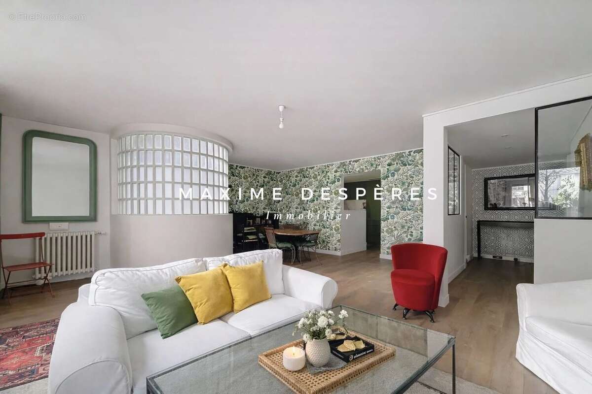 Appartement à NEUILLY-SUR-SEINE