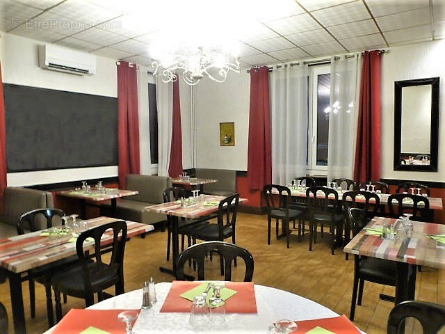 Commerce à SAINT-JUST