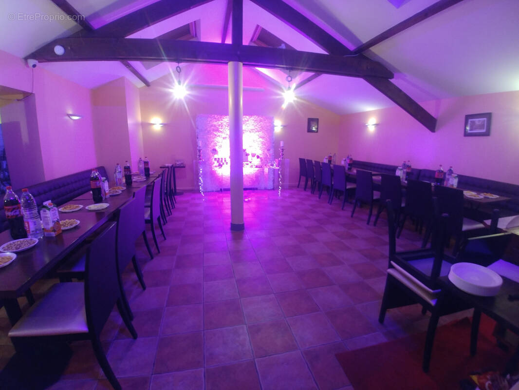 Commerce à VILLIERS-LE-BEL