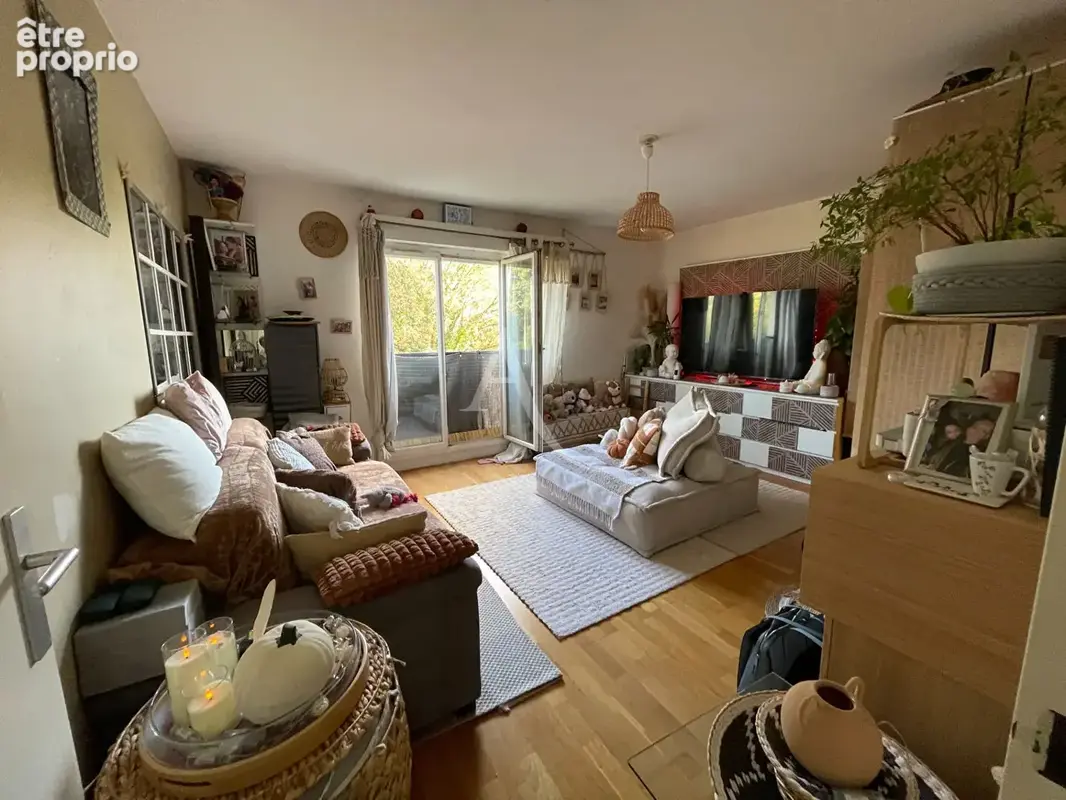 TORCY  Centre Ville - Studio 30 m² - photo 3