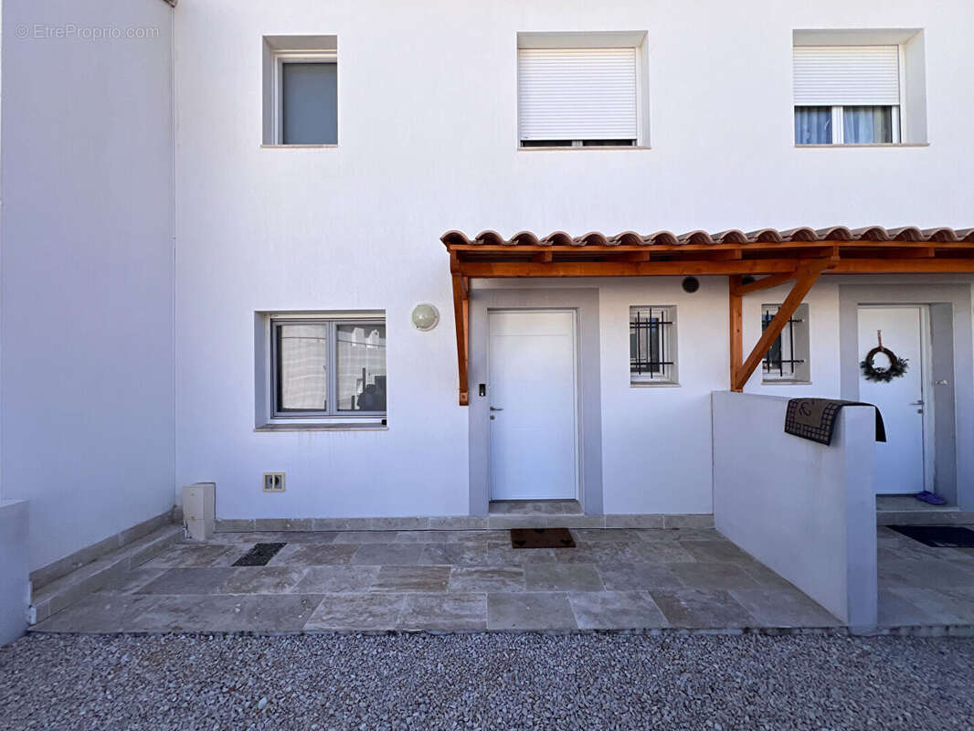 Maison à PEYPIN