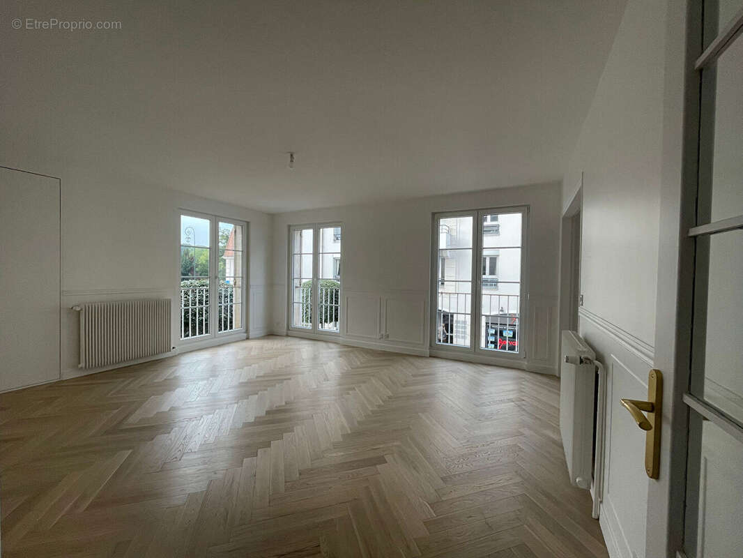 Appartement à L&#039;ISLE-ADAM