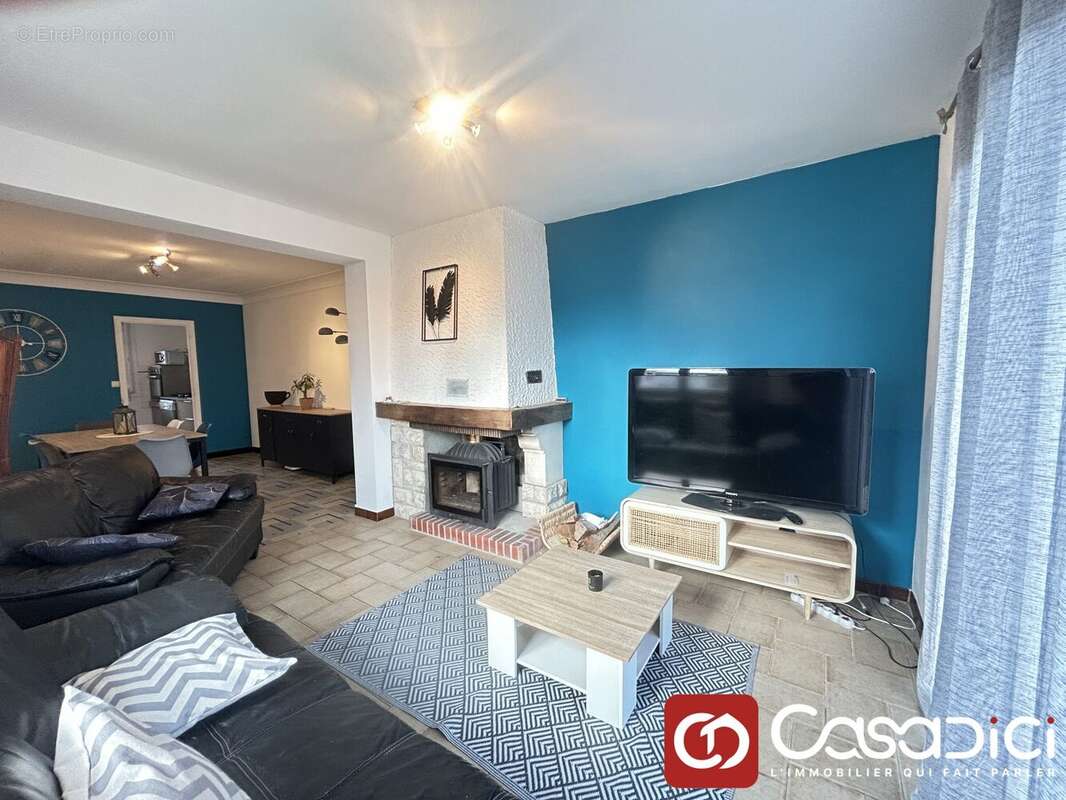 Maison à SAUVIGNY-LES-BOIS