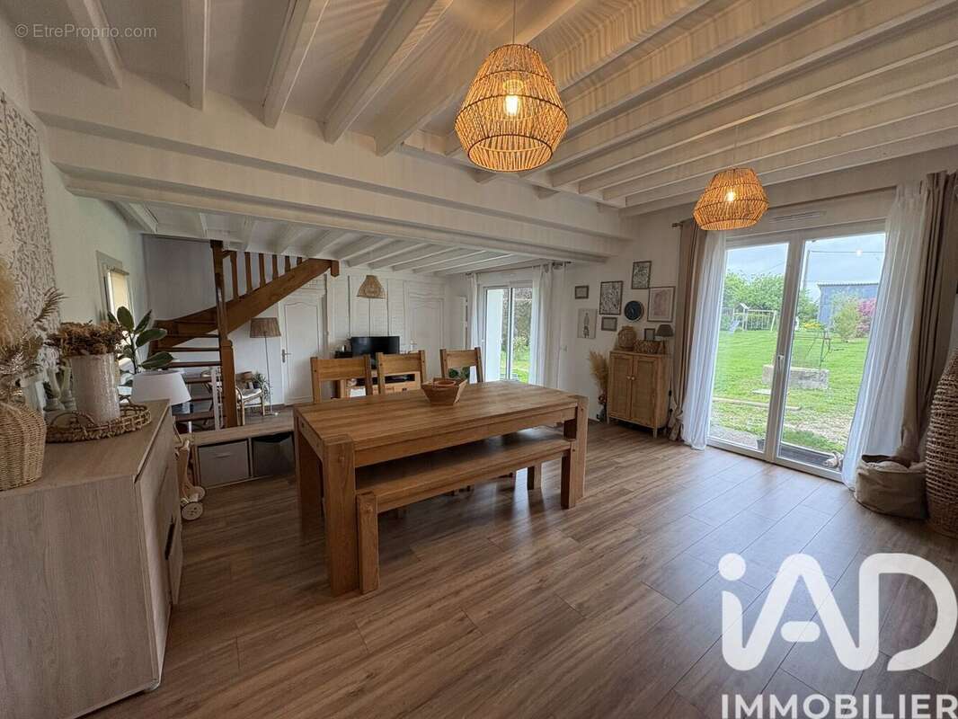 Photo 3 - Maison à SAINT-SAUVEUR-D'EMALLEVILLE