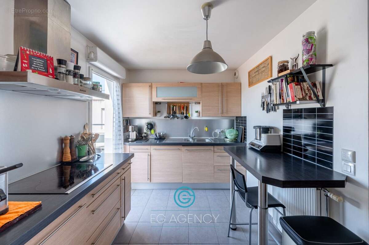 Appartement à MARSEILLE-10E