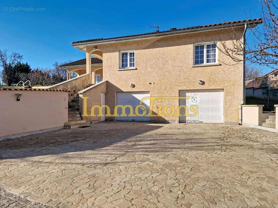 Maison à CHATTE