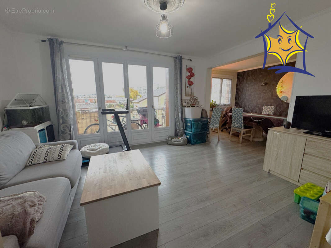 Appartement à VIRY-CHATILLON