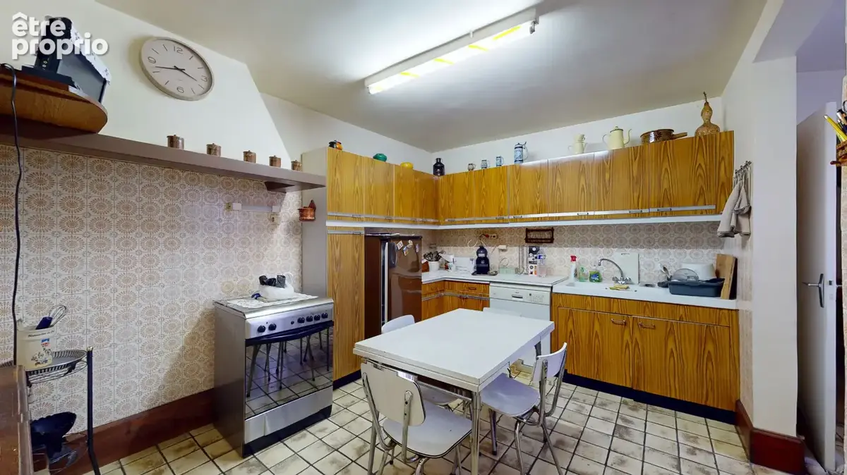 Immeuble à vendre - 4 logements - photo 3
