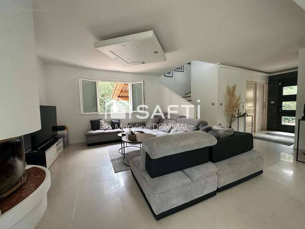 Photo 4 - Maison à LES ADRETS-DE-L'ESTEREL