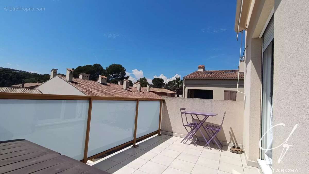 Appartement à FREJUS