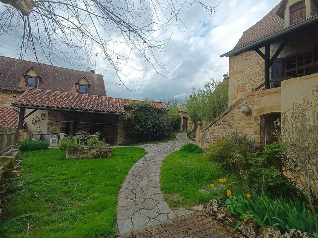 Maison à CAPDENAC-GARE