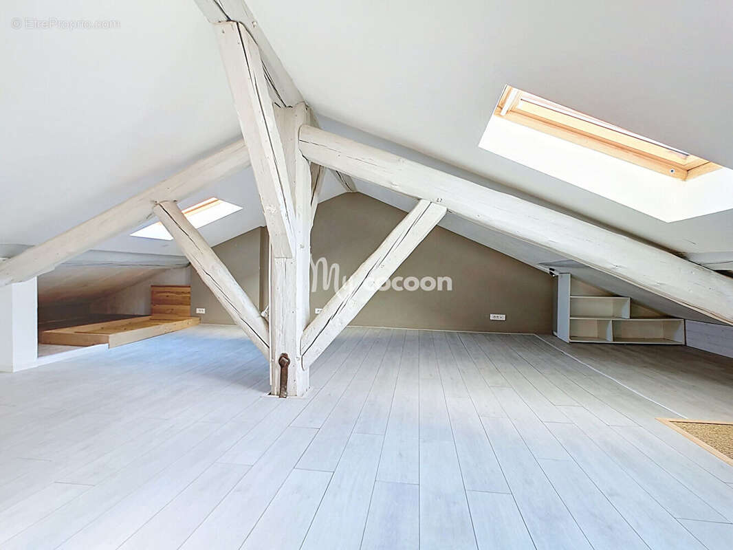Appartement à LYON-7E
