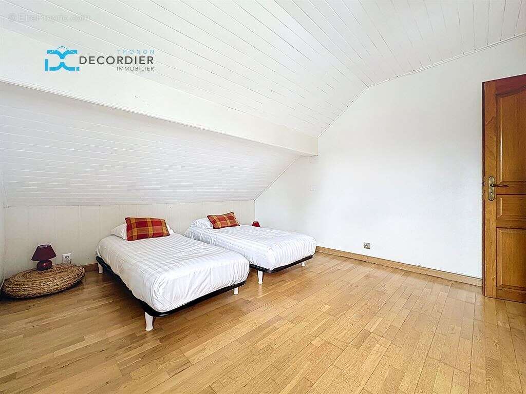 Appartement à THONON-LES-BAINS