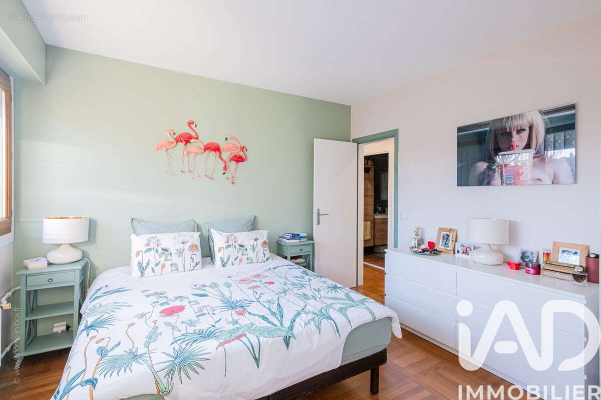 Photo 8 - Appartement à GARCHES