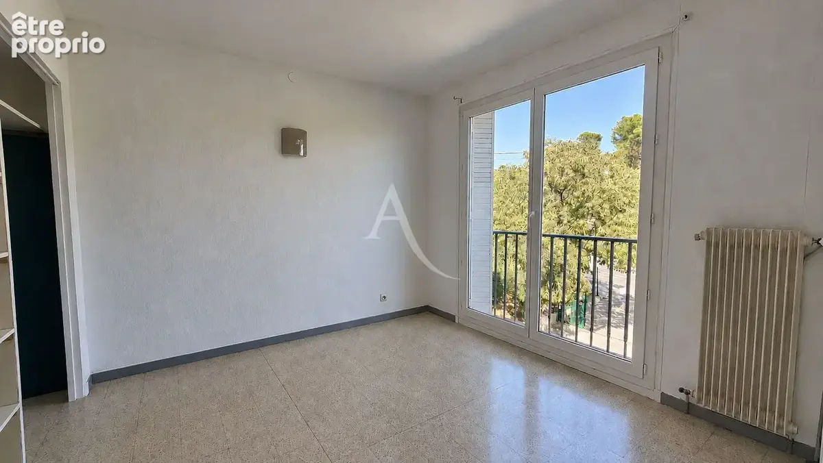 Appartement Nimes 3 pièce(s) 63.01 m2 - photo 3