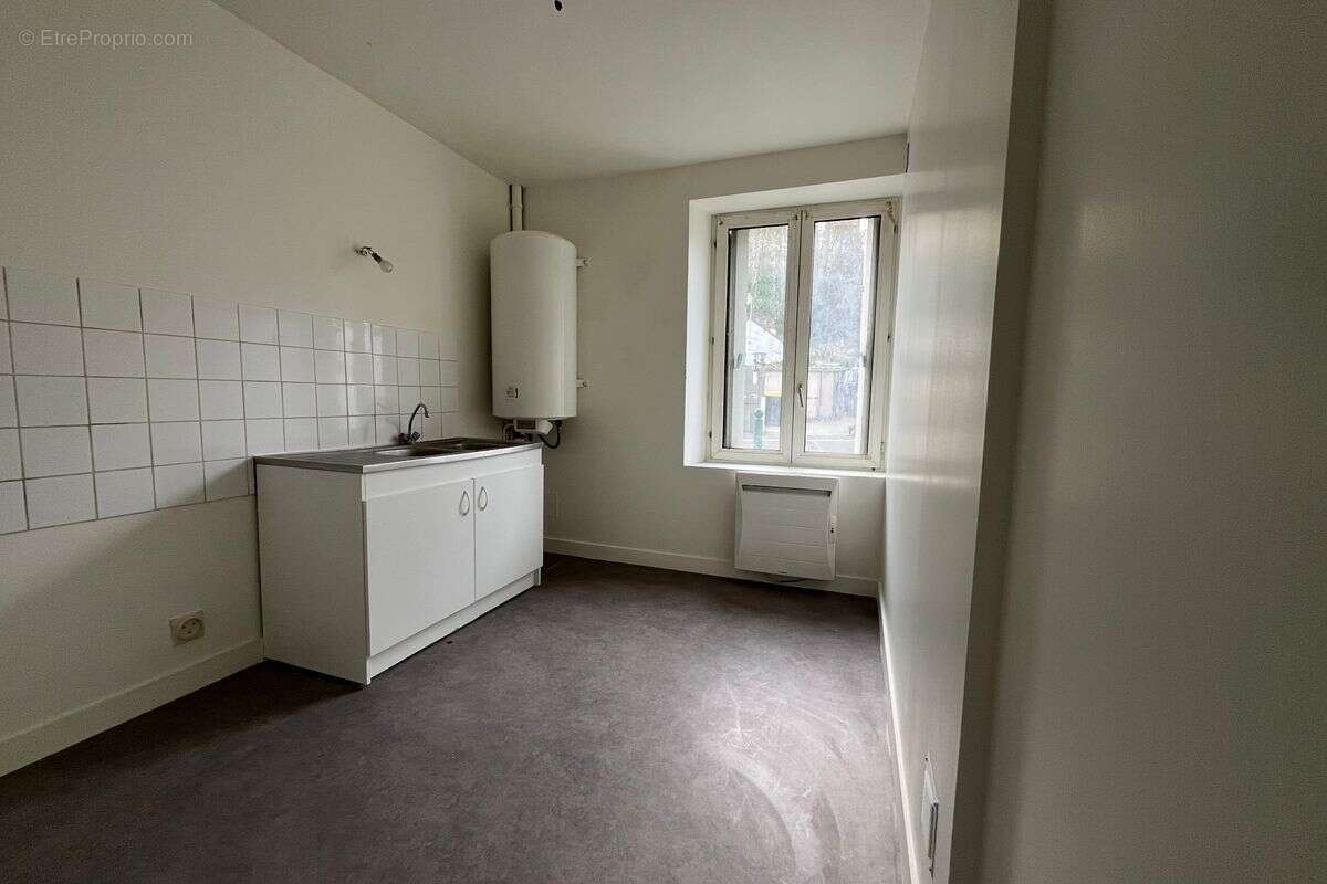 Appartement à POCE-SUR-CISSE