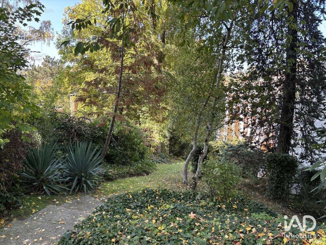 Photo 8 - Appartement à SEVRES