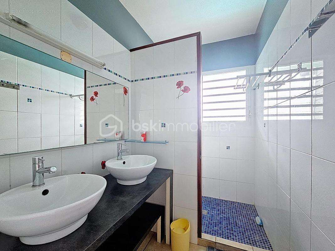 Maison à SAINTE-ANNE