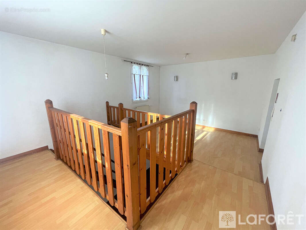 Maison à SAINTE-FLORINE