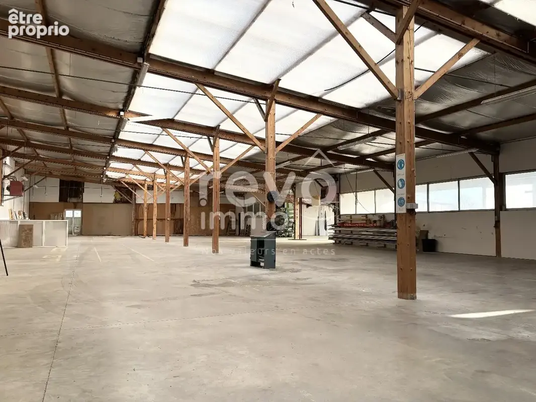 2010 m2 - local bâtiment bureaux entrepôts - photo 11
