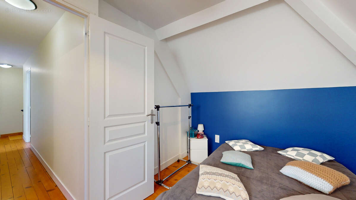 Maison à SAINT-SENIER-SOUS-AVRANCHES