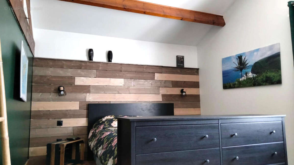 CHAMBRE - Maison à PRESSAC