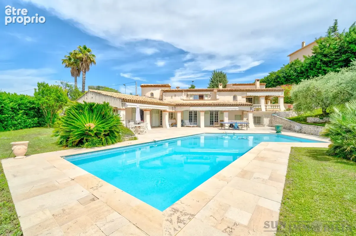 Maison à LA GAUDE