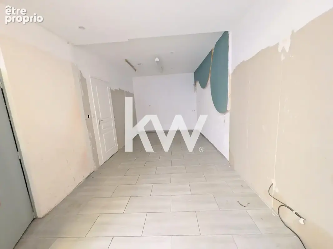 Appartement 2 pièces 67 m² à vendre à Saint-Etienne (42000) - photo 3