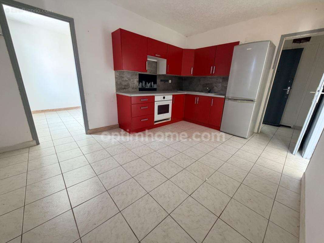 Appartement lumineux  Plein Centre - 3 pièces  au premier étage au  Bois-Plage-en-Ré  - RARE - photo 4