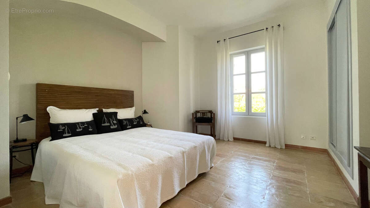 Maison à UZES