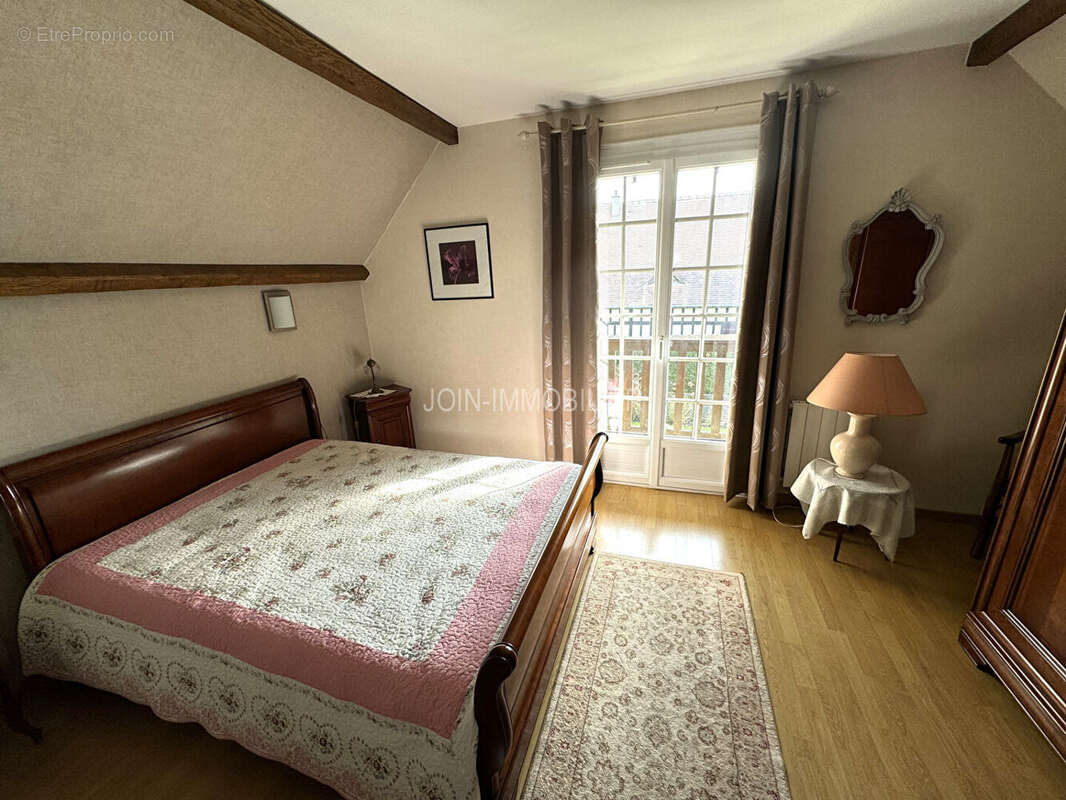 Maison à SAINT-MARTIN-EN-CAMPAGNE