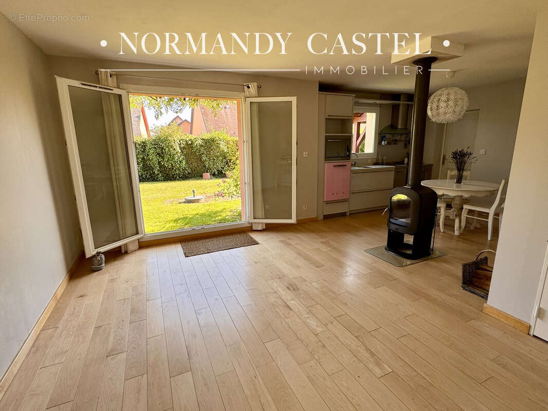 Maison à SAINT-ARNOULT