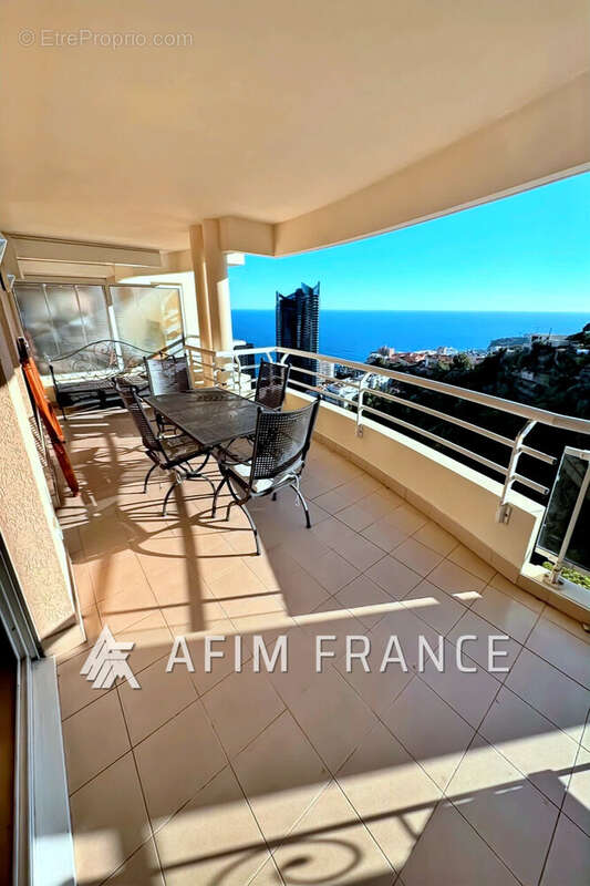 Appartement à BEAUSOLEIL