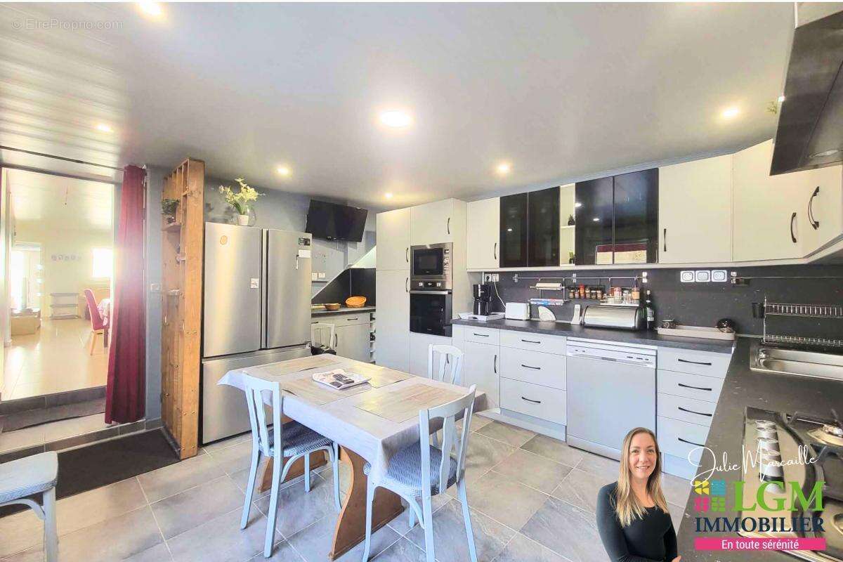 Maison à BRUAY-SUR-L&#039;ESCAUT