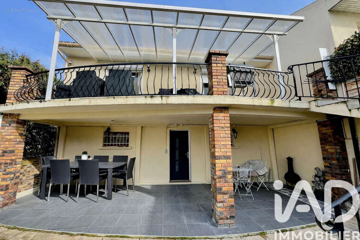 Photo 7 - Maison à MONTIGNY-LES-CORMEILLES