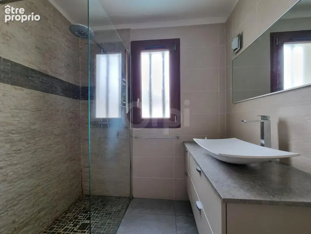 Alès – Villa de 102 m², 5 pièces - photo 16