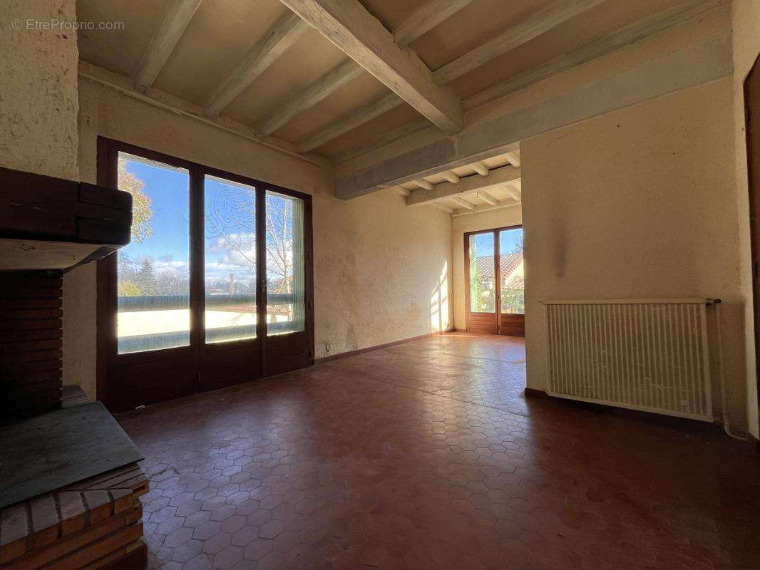 Maison à MONTASTRUC-LA-CONSEILLERE